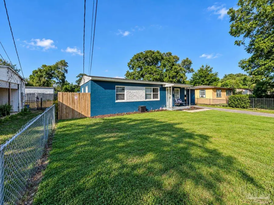 5520 Mayfair Dr, Pensacola, FL 32506 - #2