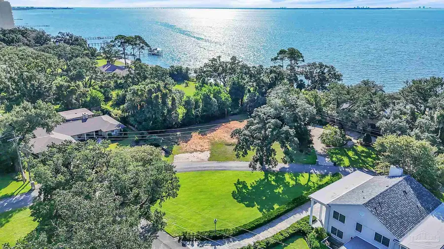 1055 Harbourview Cir, Pensacola, FL 32507 - #3