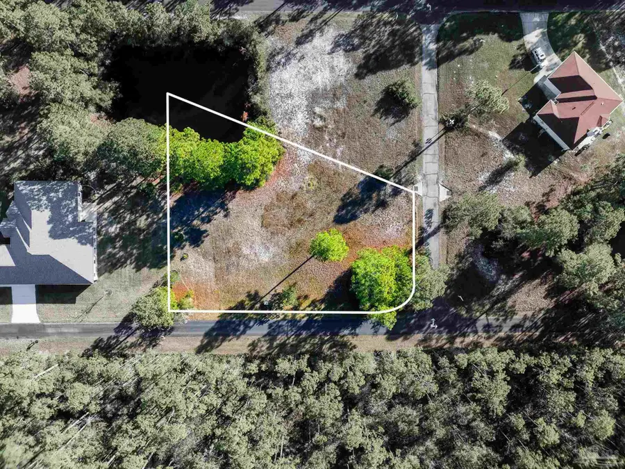 1810 W Smugglers Cove Dr, Gulf Breeze, FL 32563 - #3