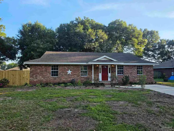 6031 Hamilton Bridge Rd, Milton, FL 32570