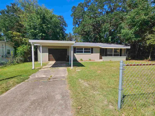 904 Artesian Ave, Pensacola, FL 32505