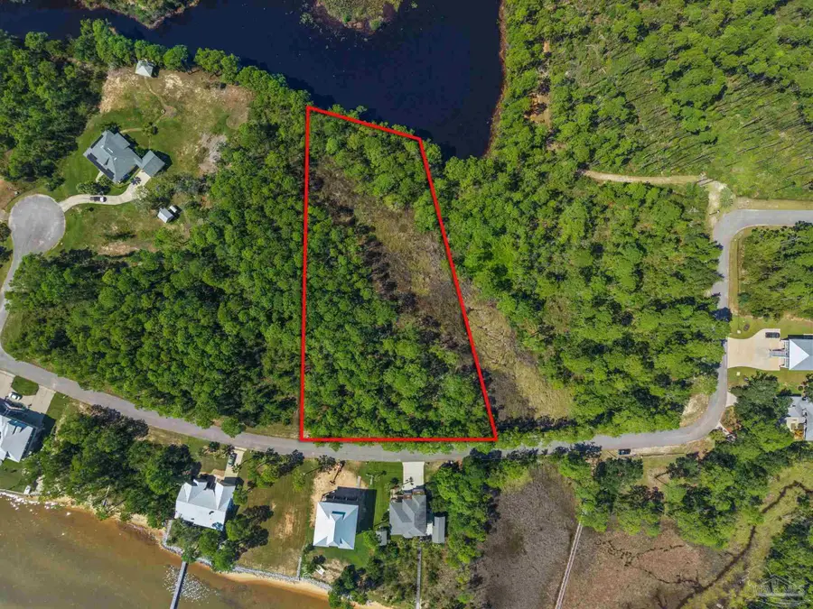 1187 Oyster Bay Dr, Milton, FL 32583 - #2