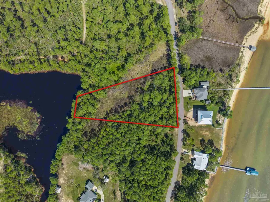 1187 Oyster Bay Dr, Milton, FL 32583 - #3