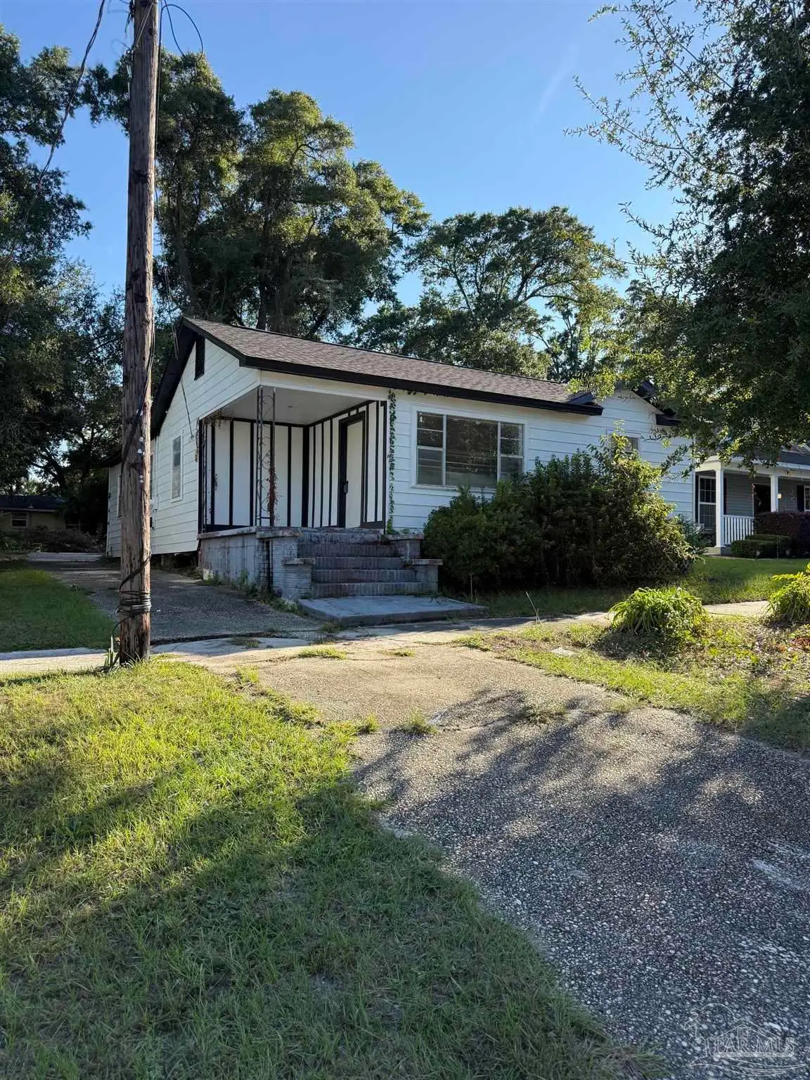 1111 W Lloyd St, Pensacola, FL 32501 - #1