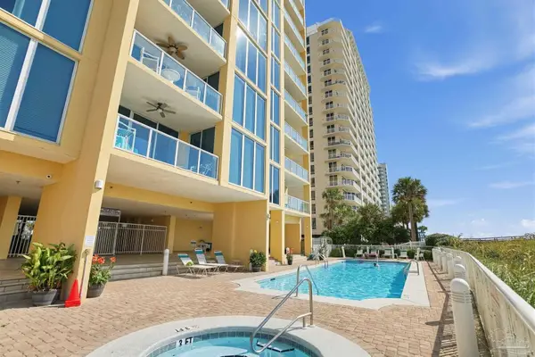 8477 Gulf Blvd #101, Navarre Beach, FL 32566