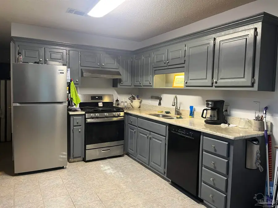 6121 Chablis Ln, Pensacola, FL 32504 - #3