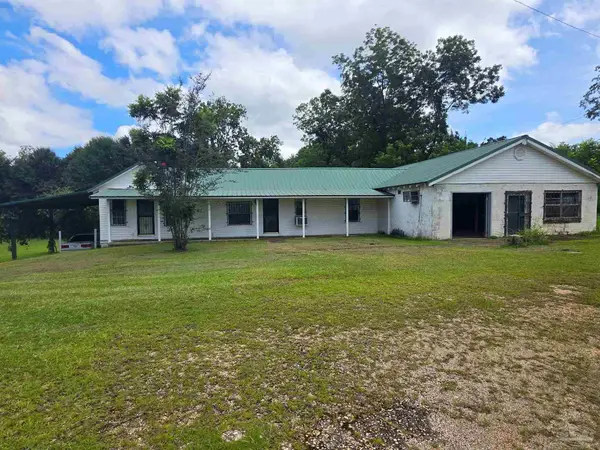 6200 Arthur Brown Rd, Walnut Hill, FL 32568
