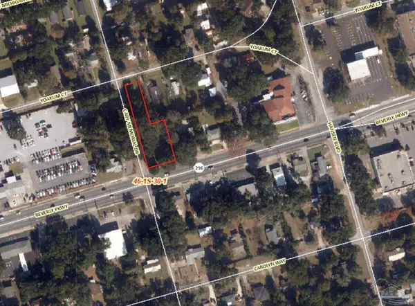 808 Cary Memorial Dr, Pensacola, FL 32505