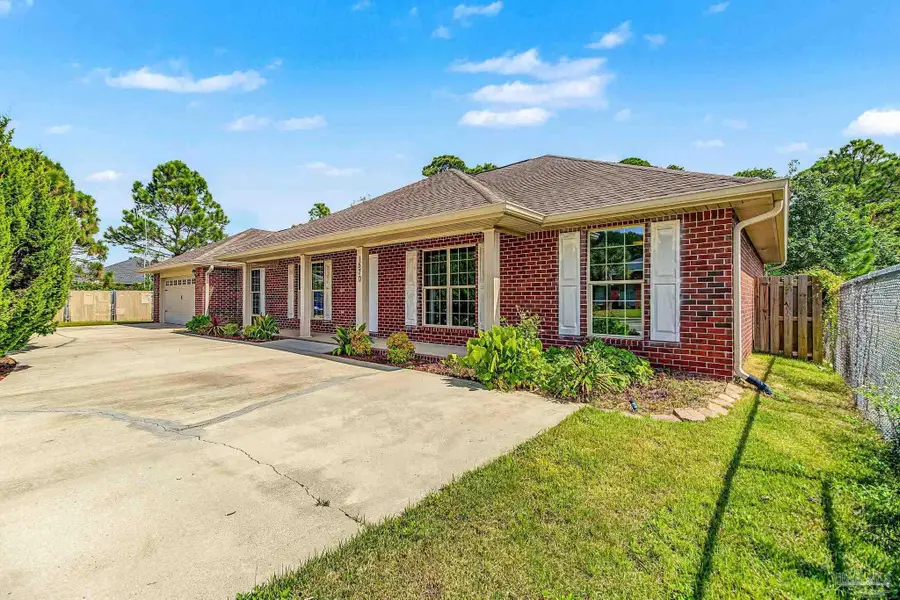 1570 Woodlawn Way, Gulf Breeze, FL 32563 - #2