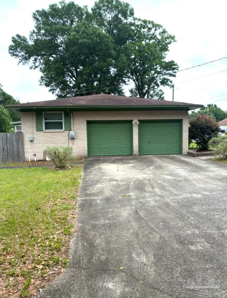 222 W Avery St, Pensacola, FL 32501 - #2
