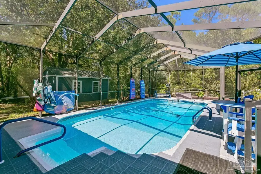 6828 Martin Rd, Milton, FL 32570 - #2