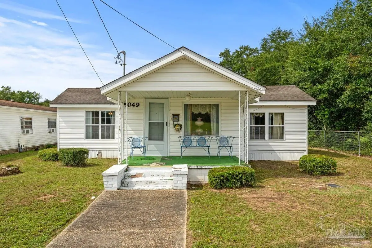 5049 Dr Martin Luther King Jr Dr, Milton, FL 32570 - #1