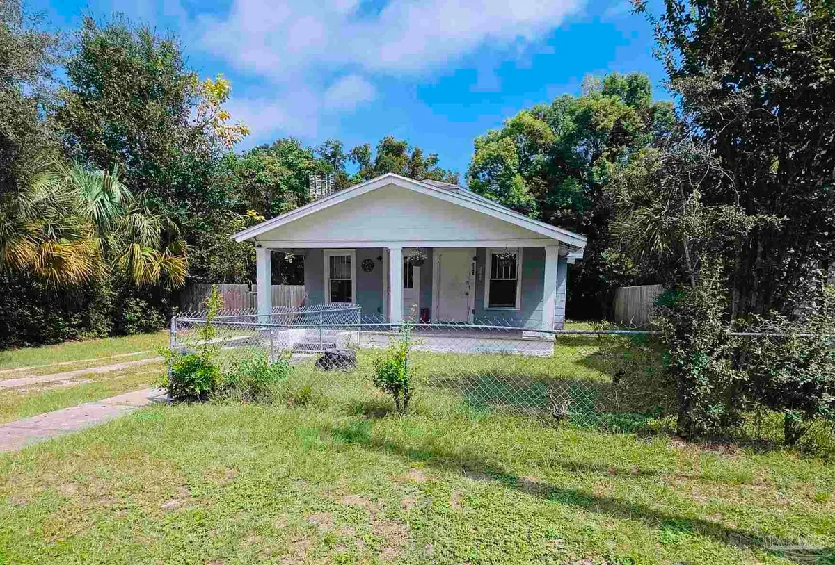 204 N E St, Pensacola, FL 32502 - #1