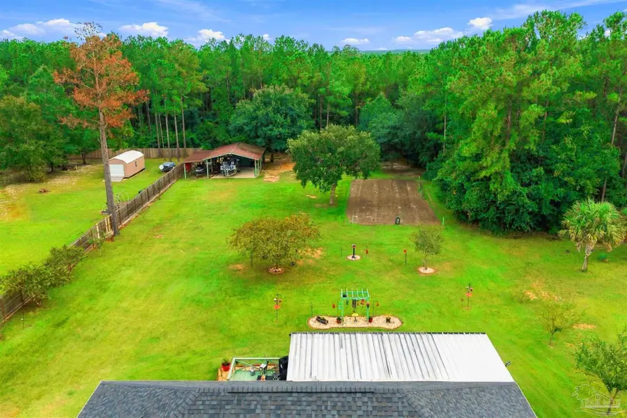 9915 Nichols Lake Rd, Milton, FL 32583 - #2