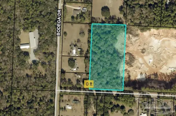 9830 Charlois Rd, Milton, FL 32570