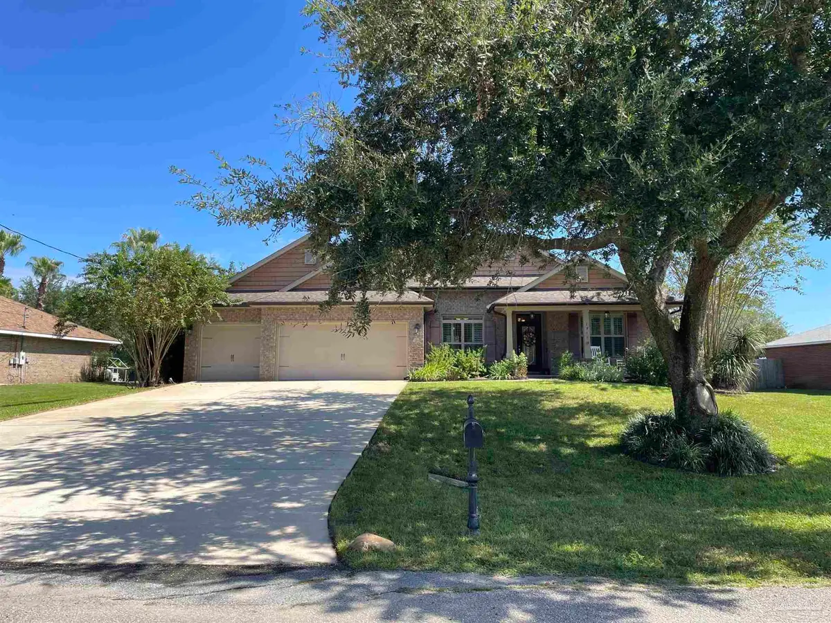 1938 Cardinal Ln, Navarre, FL 32566 - #1
