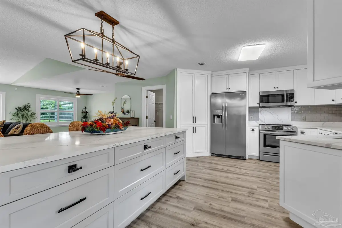 2516 Southern Oaks Dr, Cantonment, FL 32533 - #1