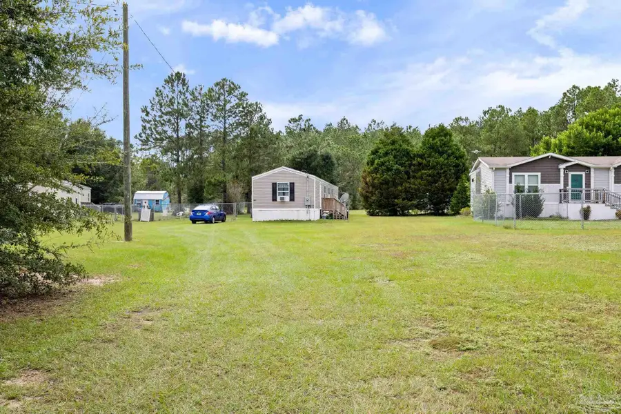 4619 Thoroughbred Dr, Milton, FL 32583 - #3