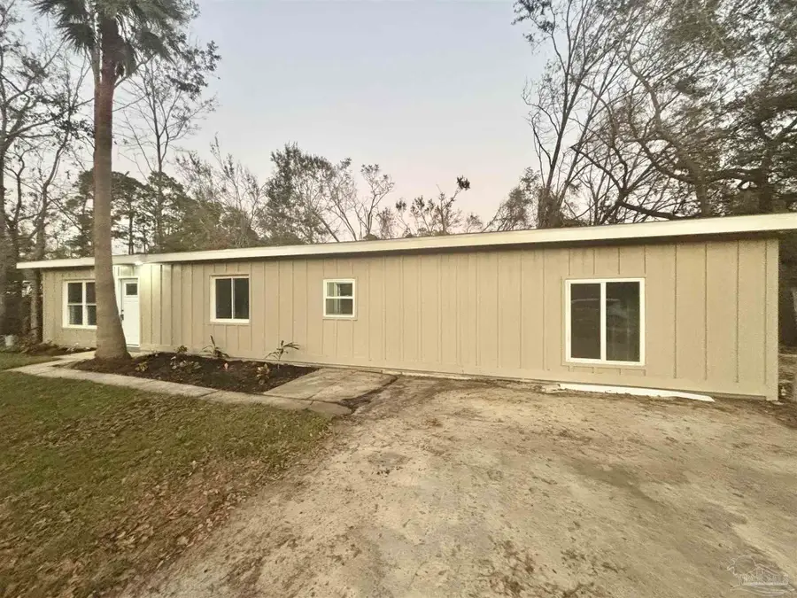 3164 Atlas Dr, Milton, FL 32583 - #2