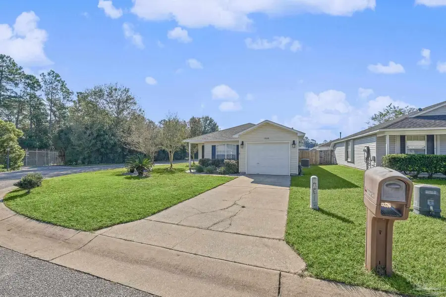 1050 Antigua Cir, Pensacola, FL 32507 - #2