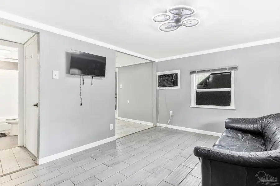 139 W Detroit Blvd, Pensacola, FL 32534 - #3