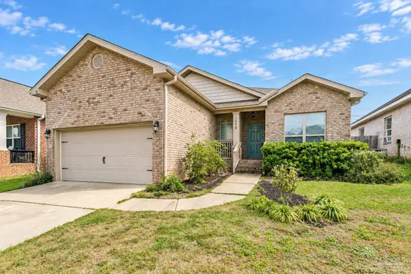 3588 Whitetail Ln, Pensacola, FL 32526