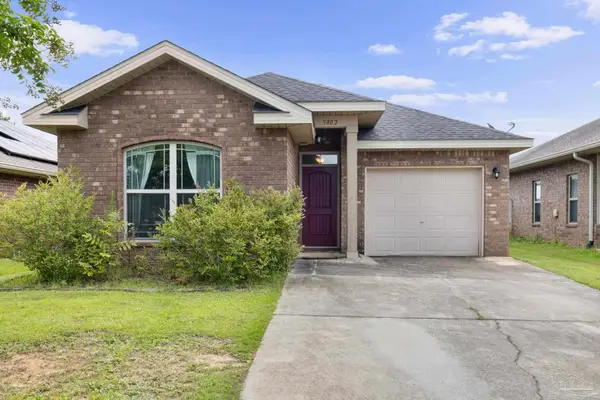 5802 Corkscrew Ct, Pace, FL 32571