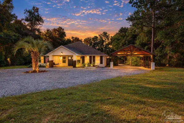 8265 Spicewood Rd, Pensacola, FL 32526