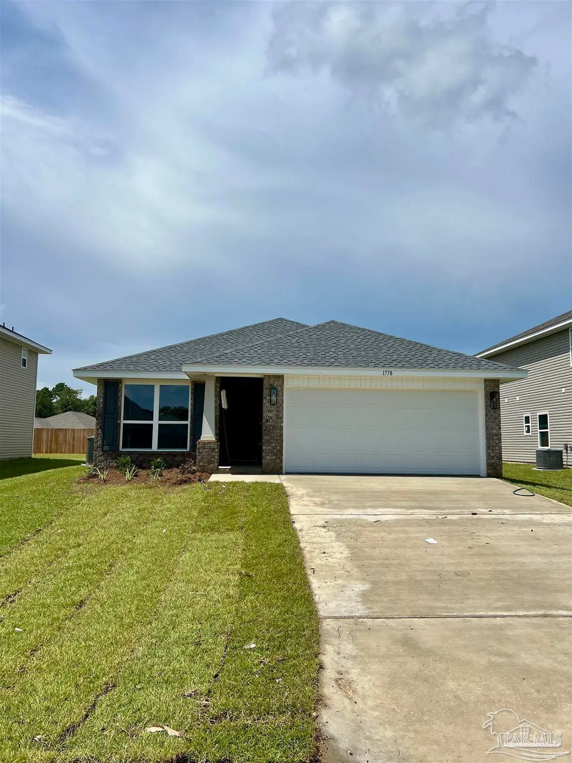938 Pine Top Ln #32A, Cantonment, FL 32533 - #1