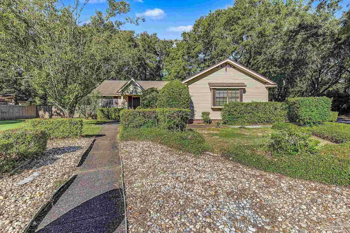 10068 Fox Run Cir, Pensacola, FL 32514 - #1