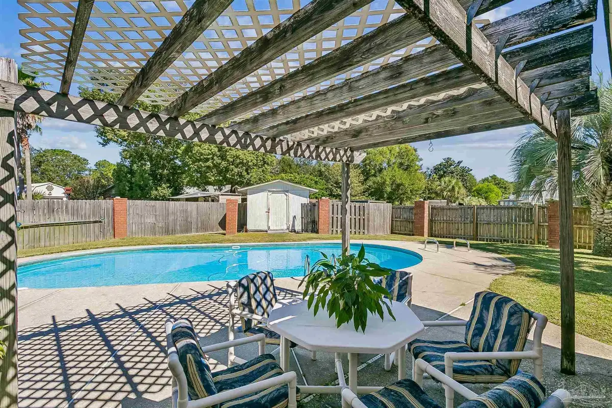11814 Chanticleer Dr, Pensacola, FL 32507 - #1
