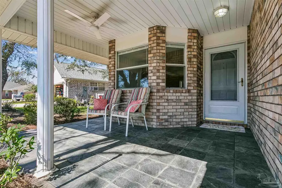 3849 Windsor Castle Blvd, Milton, FL 32583 - #2