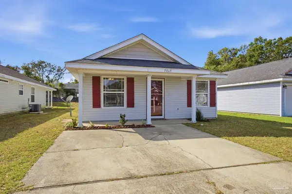 5869 Bilek Dr, Pensacola, FL 32526