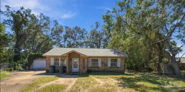 7813 Lenora Ct, Pensacola, FL 32526