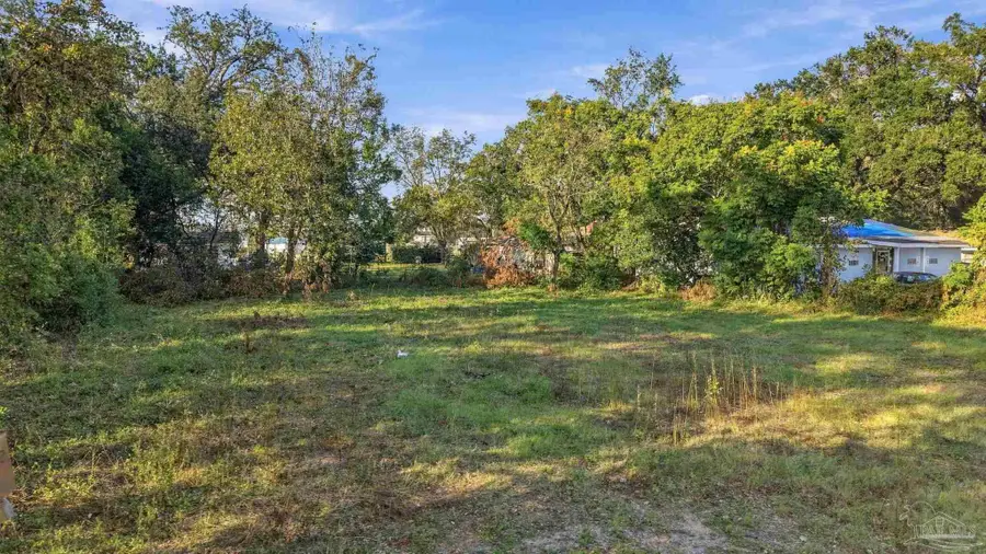 512 Massachusetts Ave, Pensacola, FL 32505 - #3