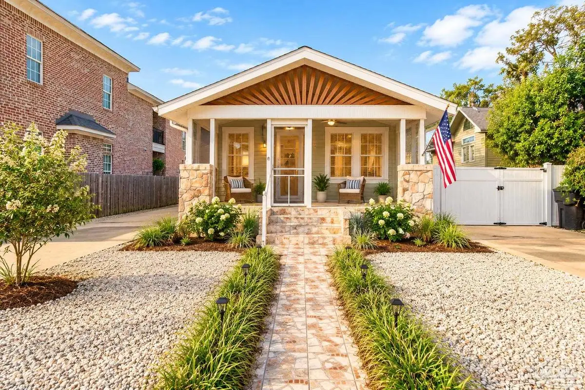 1224 E Jackson St, Pensacola, FL 32501 - #1