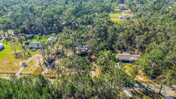 3105 Daybreak Ln, Pace, FL 32571