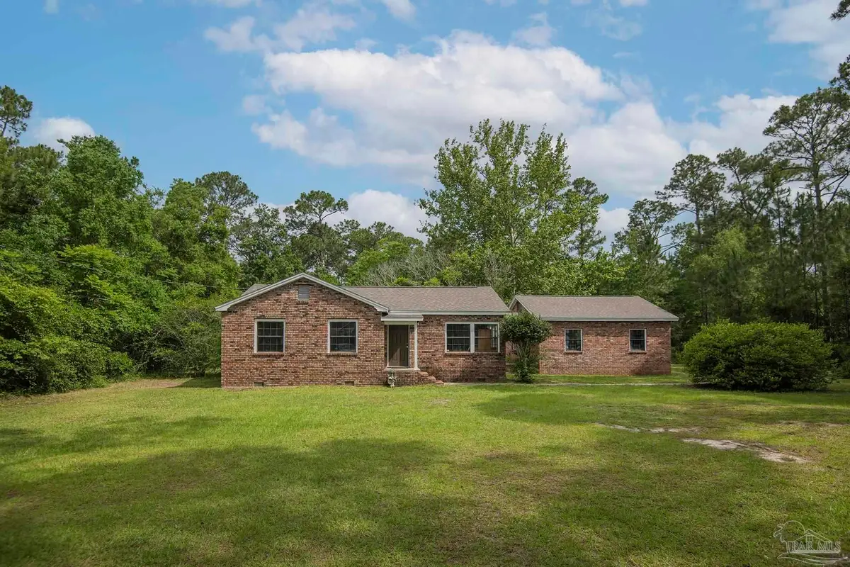 9880 N Loop Rd, Pensacola, FL 32507 - #1