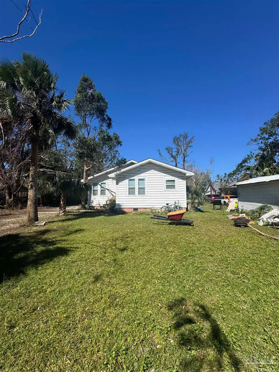 6769 Madison St, Milton, FL 32570 - #2