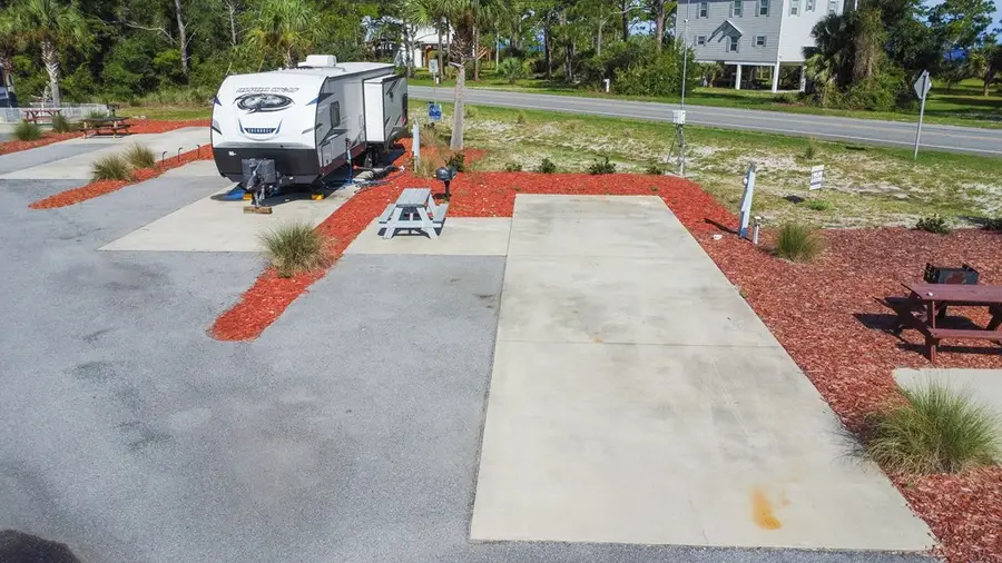 114 Haven Ct, Carrabelle, FL 32322 - Image #3