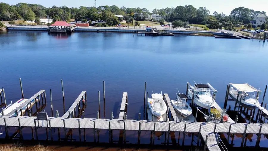 364 Sandalwood Trc, Carrabelle, FL 32322 - Image #2