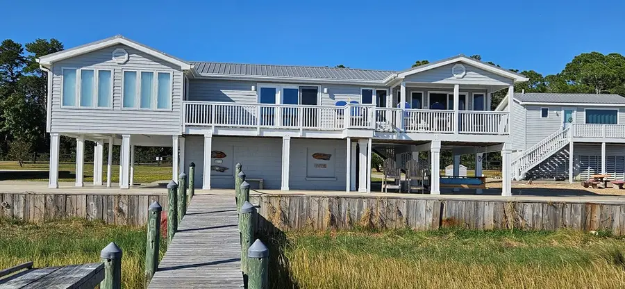 1525 Gulf Ave, Carrabelle, FL 32322 - Image #3