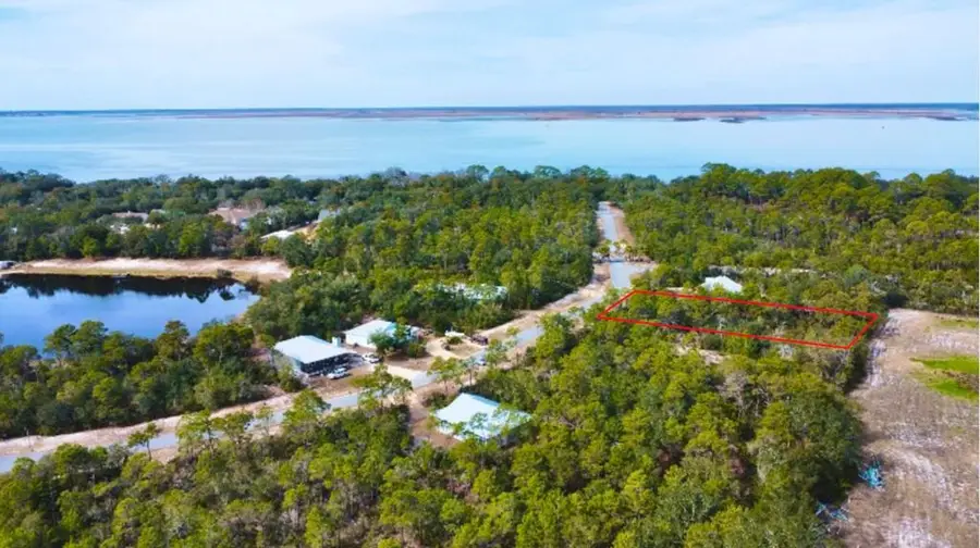 125 Lakes On The Bluff Dr, Eastpoint, FL 32328 - Image #2