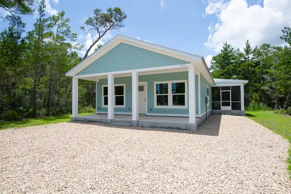 1692 Landing St, Carrabelle, FL 32322