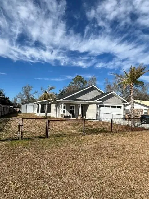 901 20th St, Port Saint Joe, FL 32456 - Image #2