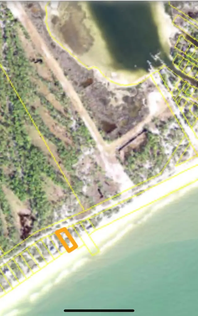 504 Gulf Shore Dr, Carrabelle, FL 32322 - Image #1