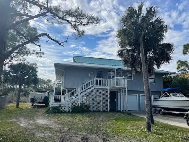 515 W Sawyer St, Saint George Island, FL 32328 - Image #2