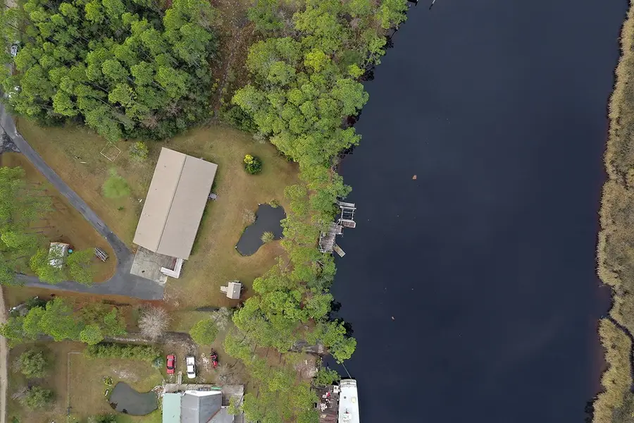 15 White Way, Carrabelle, FL 32322 - Image #2