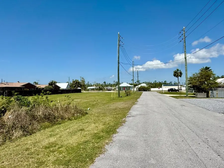 133 Pine St, Mexico Beach, FL 32456 - Image #2