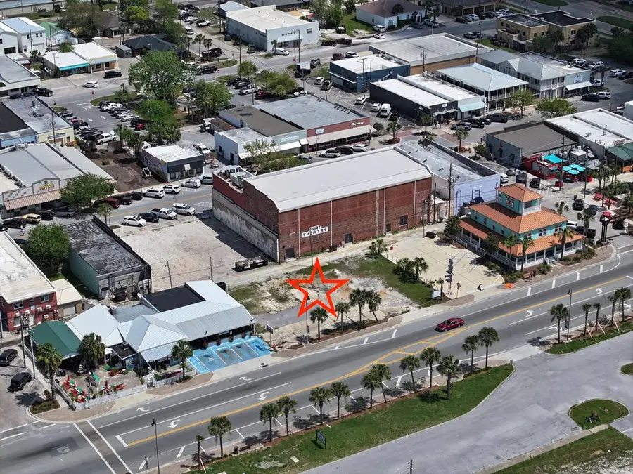 309 Monument Ave, Port Saint Joe, FL 32456 - Image #2